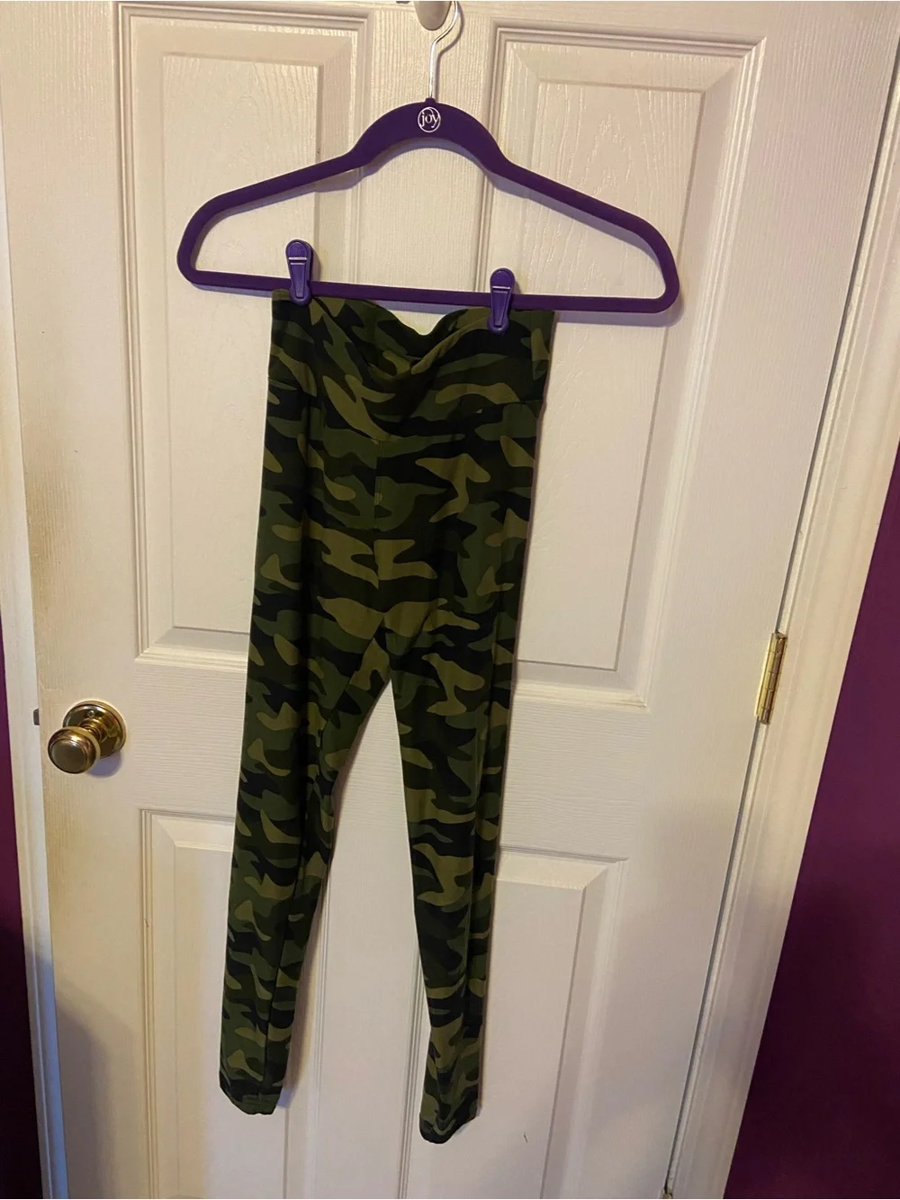 Green Camo Leggings - Stretchy Kids Bottoms